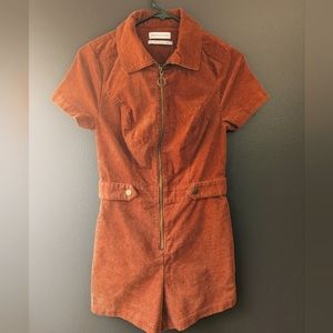 UO Corduroy Zip Up Romper, Small